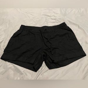 Old Navy Black Shorts, Size Medium